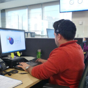 Contratar los servicios de un call center
