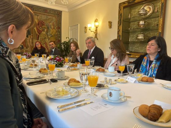 Desayuno Embajada España (2)